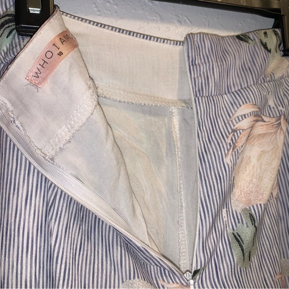 Wide Leg Flowy Pants Floral and Striped - Picture 4 of 5